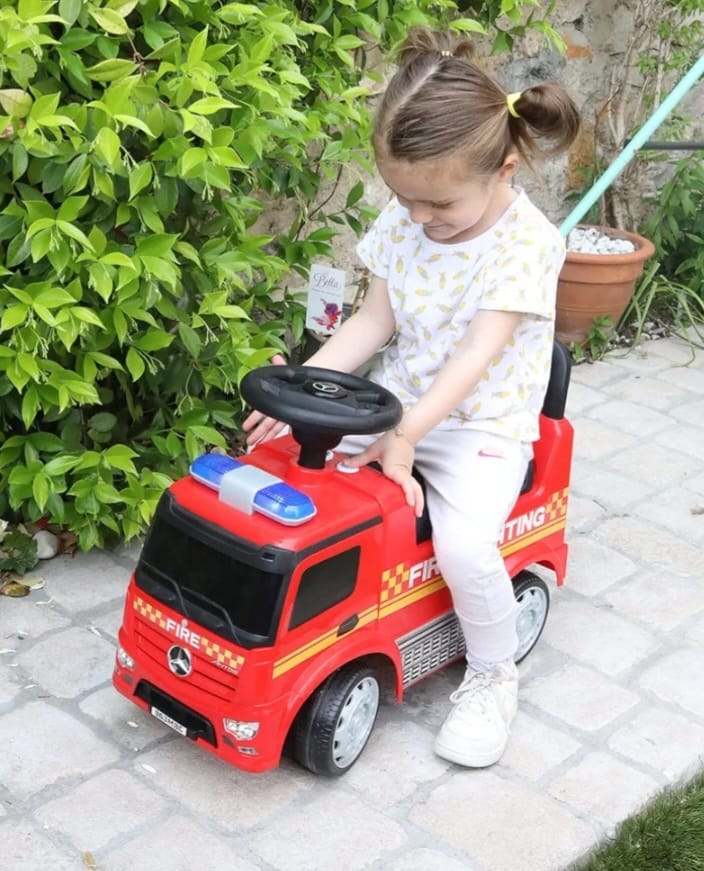 TURBO CHALLENGE - Mercedes Auto Feuerwehrmann - Lauflernwagen, B-WARE