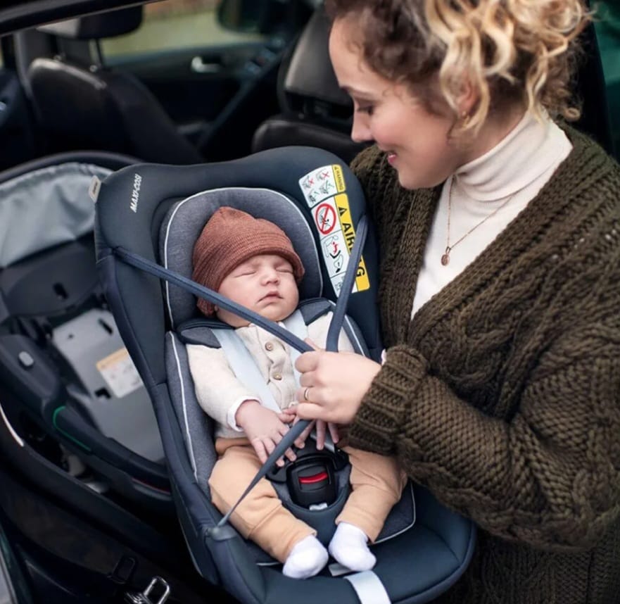 Maxi Cosi Coral Babyschale Essential Graphite,
Leichte gebrauchsspuren(siehe Bilder), voll funktionsfähig